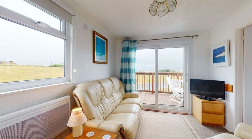 Photo of F62 Near Sea, Riviere Towans