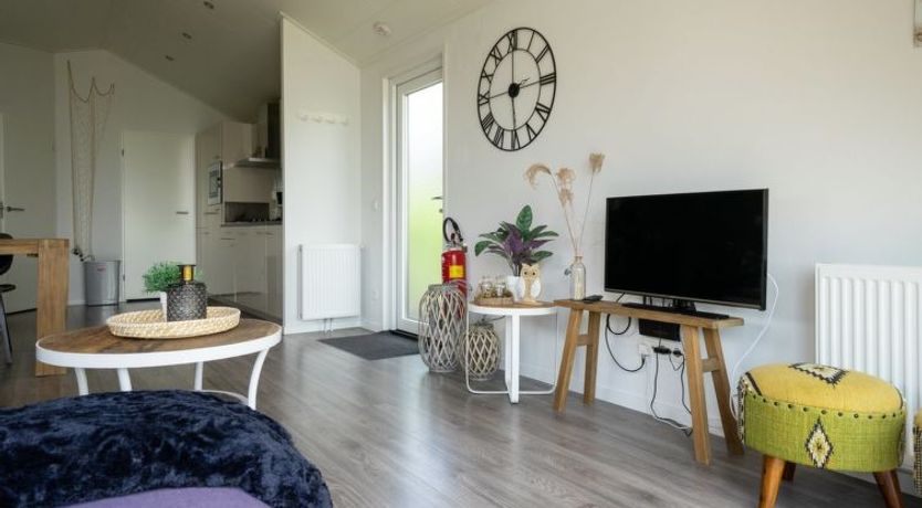 Photo of Pavilion Waterfront 4