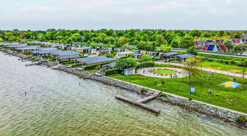 Photo of Pavilion Waterfront 4