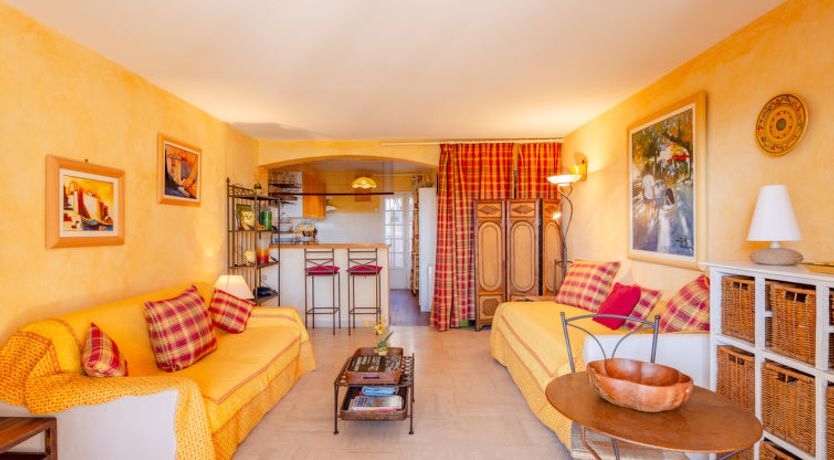 Photo of El Cantarello