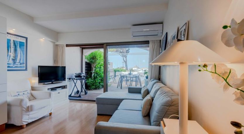 Photo of Palmyra Apartment 8