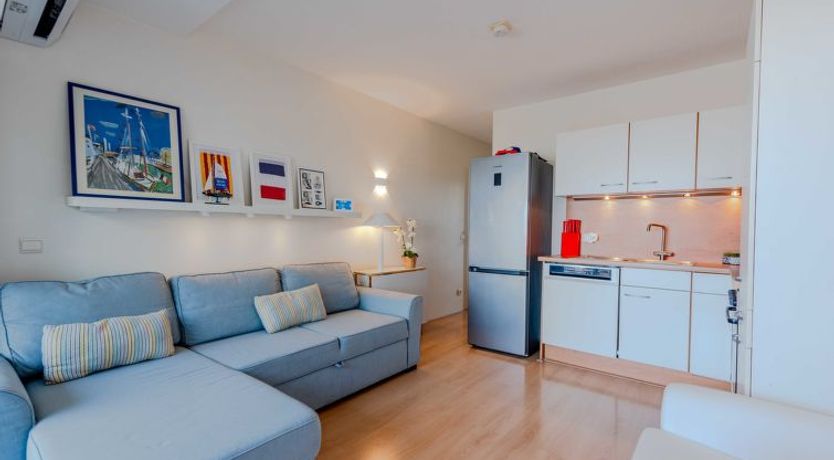 Photo of Palmyra Apartment 8