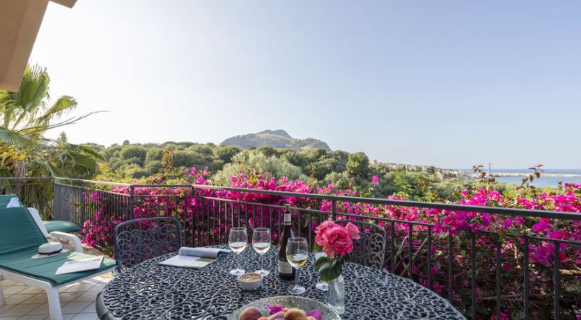 Photo of Cicladi Santorini Apartment 7