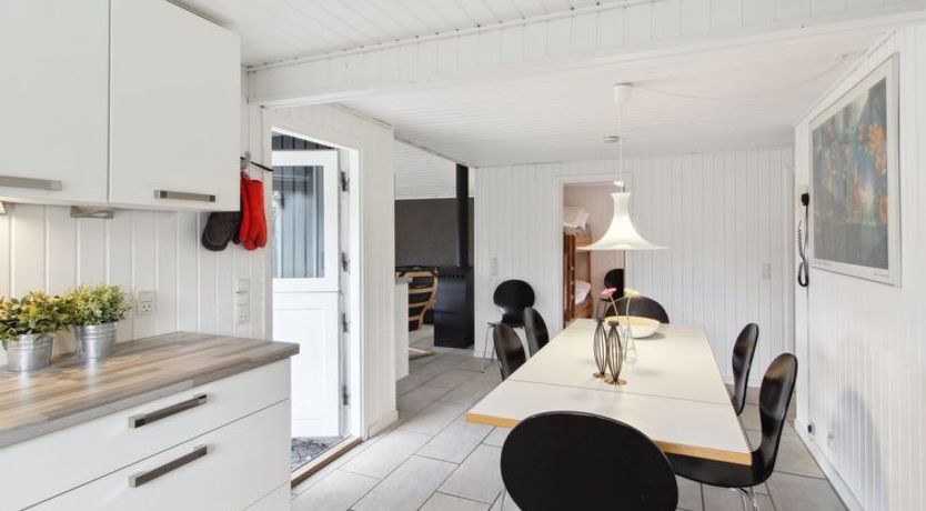 Photo of "Iris" - 300m from the sea