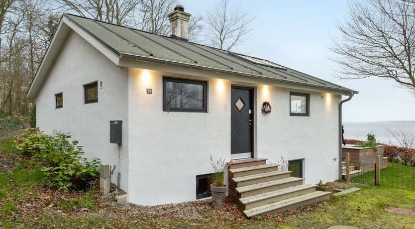 Photo of "Lika" - 25m to the fjord