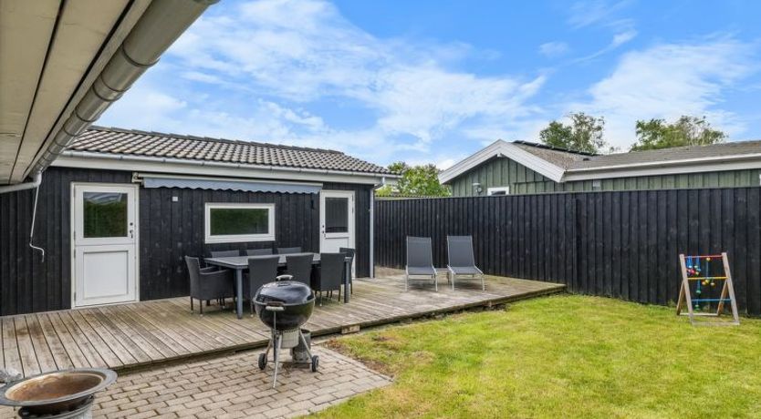 Photo of "Dida" - 120m from the sea