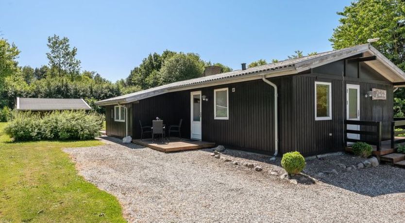 Photo of "Hasti" - 700m from the sea