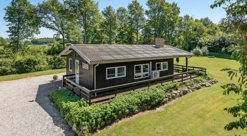 Photo of "Hasti" - 700m from the sea