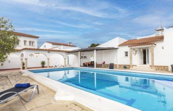 Junqué-Verdure Holiday Home