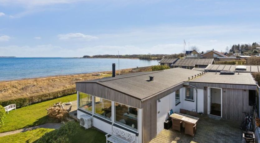 Photo of "Solbritt" - 30m from the sea