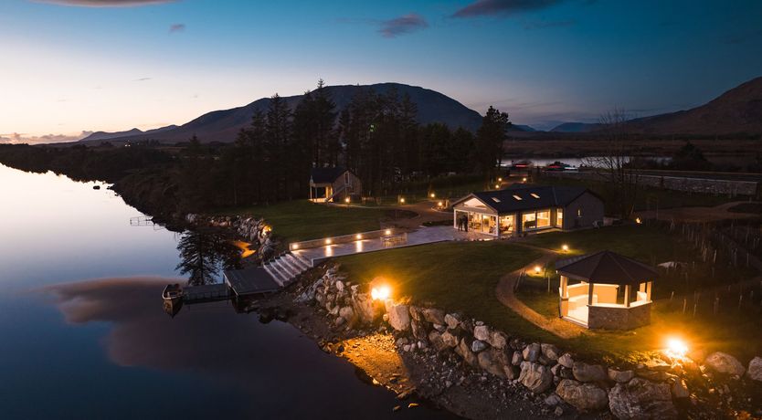 Photo of Stunning Lake Cottage
