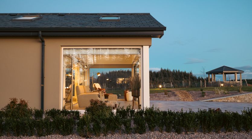 Photo of Stunning Lake Cottage