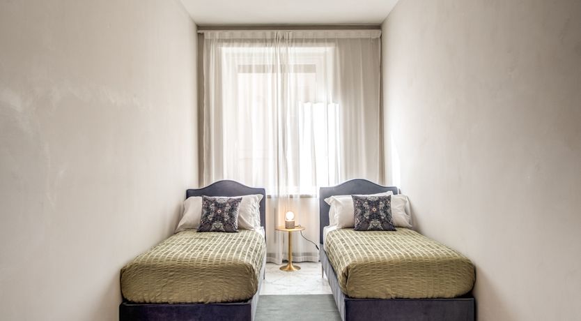 Photo of Carrara Marble & Velvet