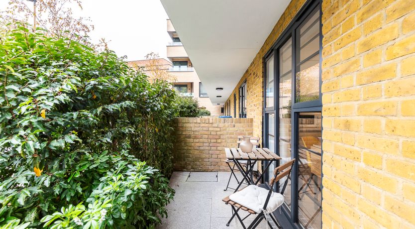 Photo of Crown & Glory