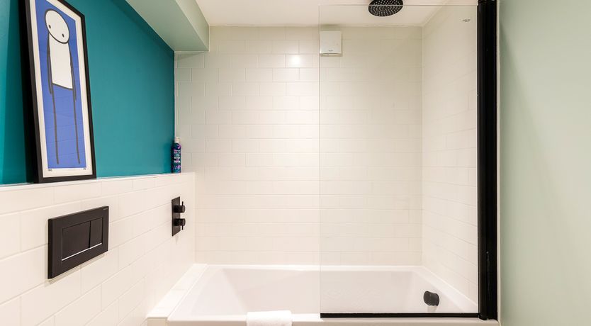 Photo of Crown & Glory