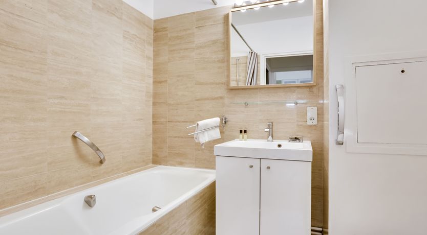 Photo of Parisian Art