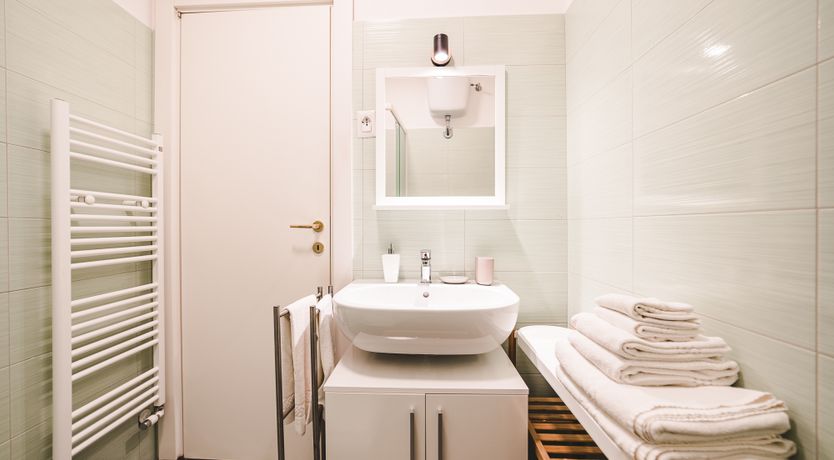 Photo of The Roman View