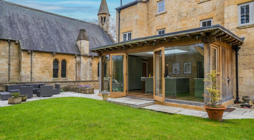 Photo of Chapel View