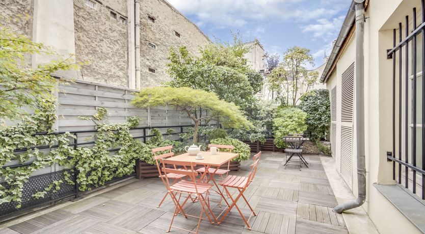 Photo of The Paris Pearl