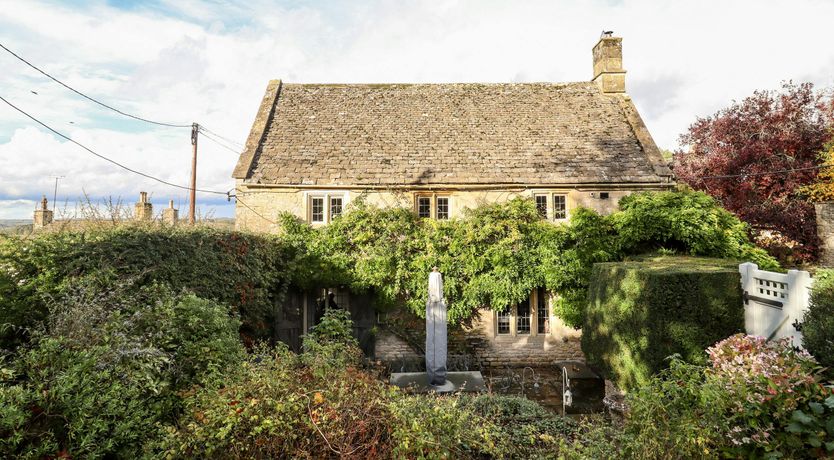Photo of River Windrush Valley Cottage