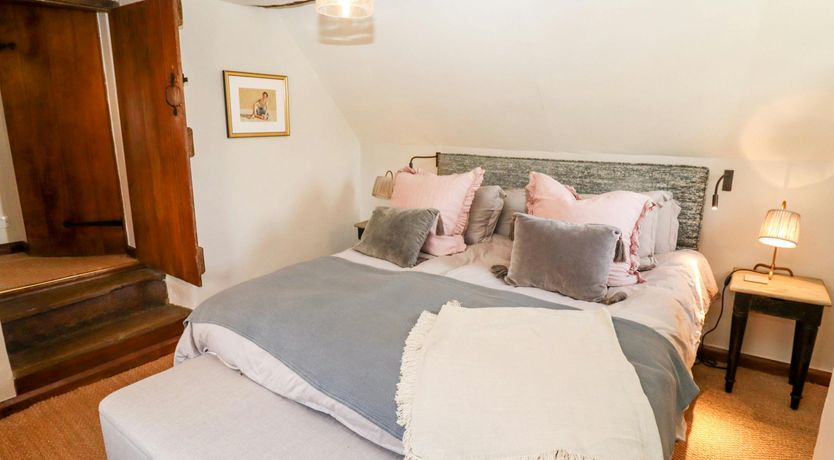 Photo of River Windrush Valley Cottage