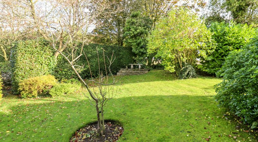 Photo of River Windrush Valley Cottage