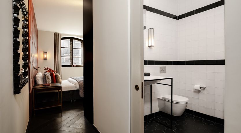 Photo of The Soho Sunrise