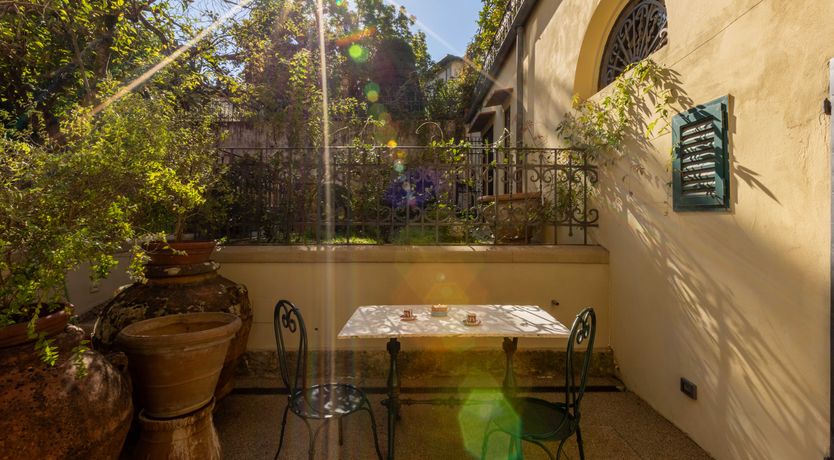 Photo of Florence Ochre