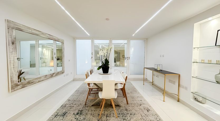 Photo of Notting Hill Jewel