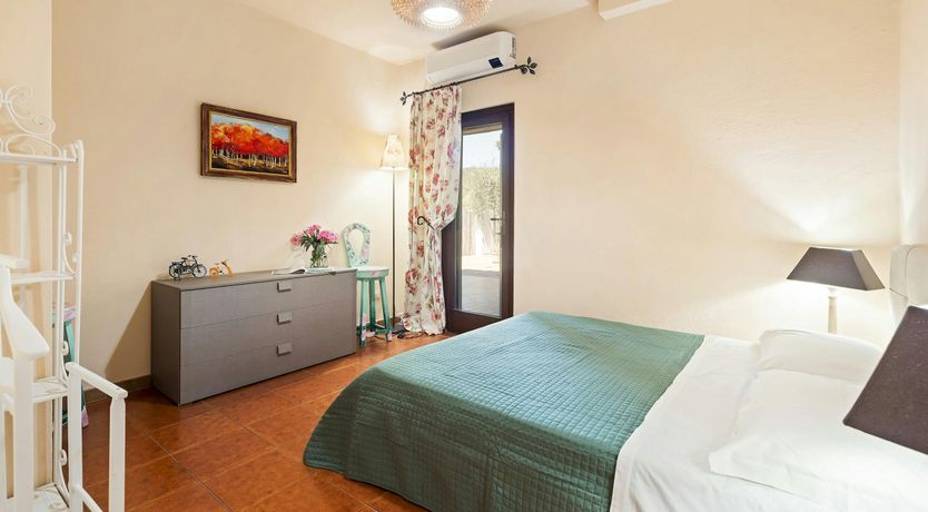 Photo of Olive Delight