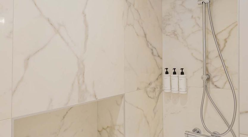 Photo of Queen of the Moment