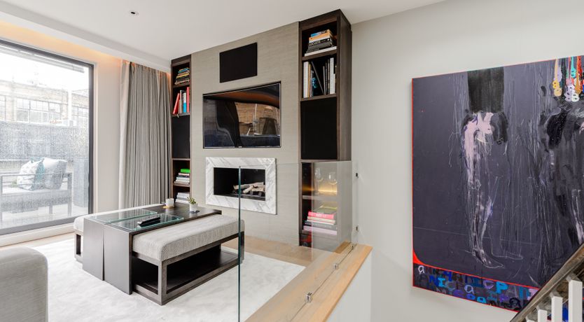 Photo of The Ivy & Gold