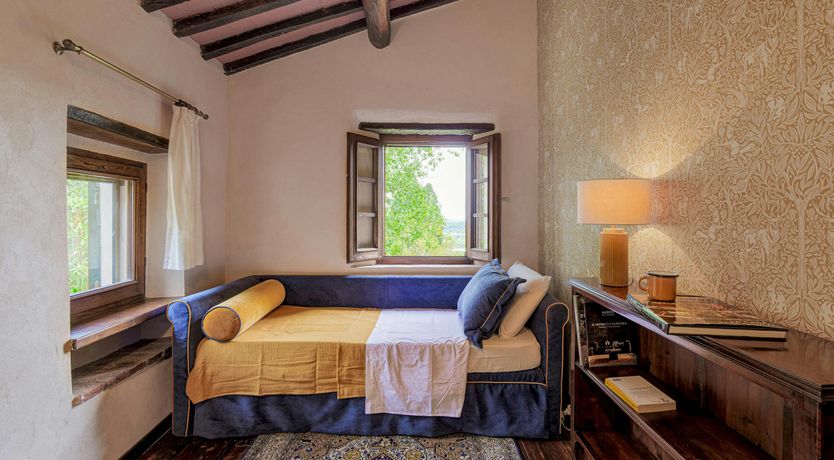 Photo of Lavender & Wine