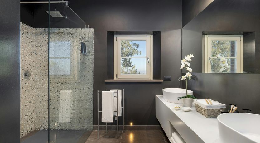 Photo of Pines & Vines