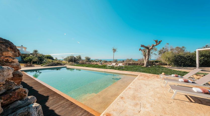 Photo of Ivory & Umber