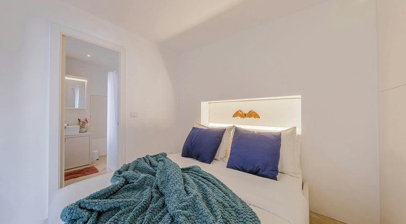 Photo of Ivory & Umber