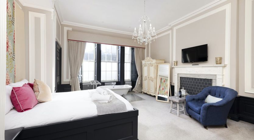 Photo of Elegant Retreat