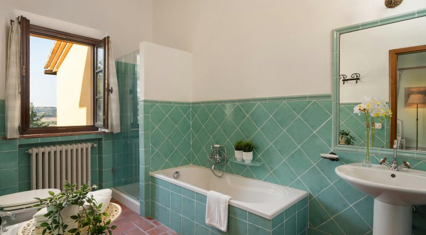 Photo of The Ochre farmhouse