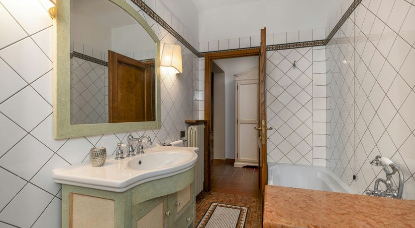 Photo of Love in Tuscany