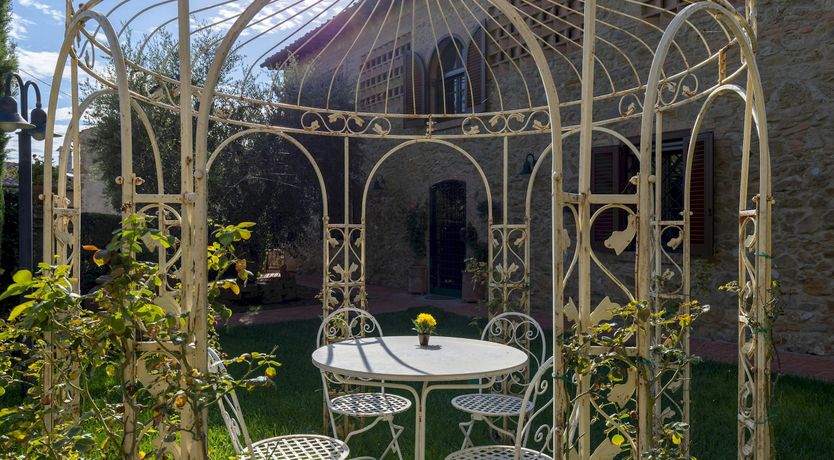 Photo of Love in Tuscany