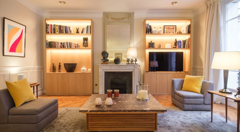 Photo of A Walk Along the Seine