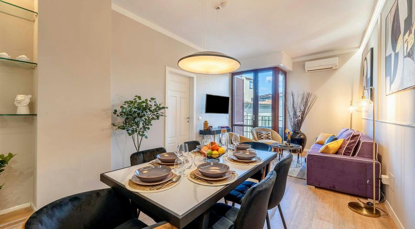 Photo of Santa Croce Style