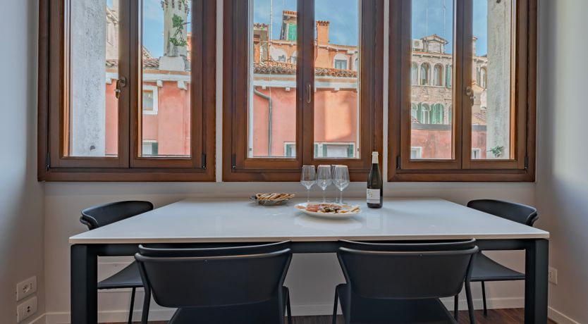 Photo of Crystal & Lace