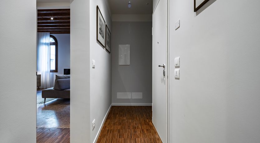 Photo of Crystal & Lace