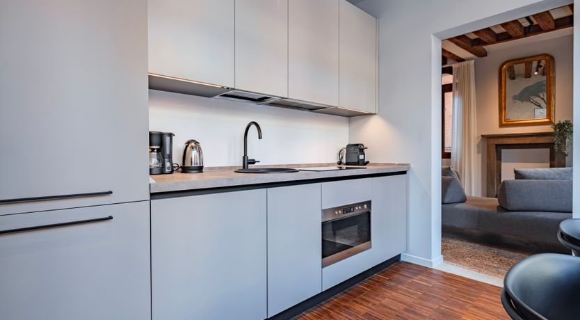 Photo of Crystal & Lace