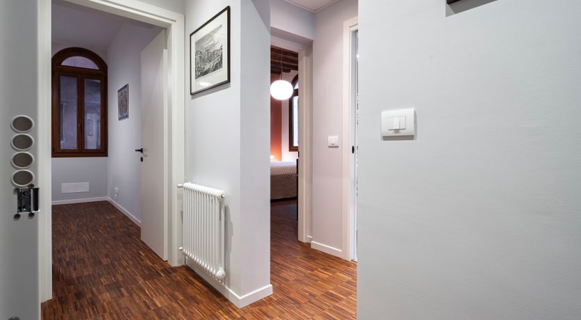 Photo of Crystal & Lace