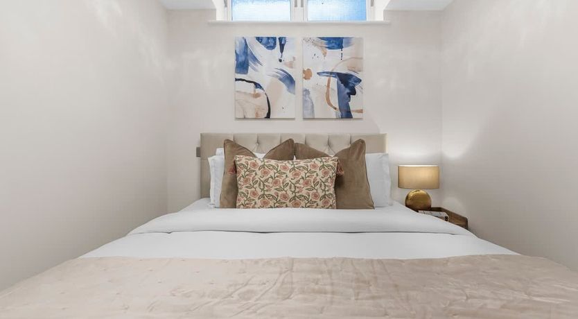 Photo of London Groove