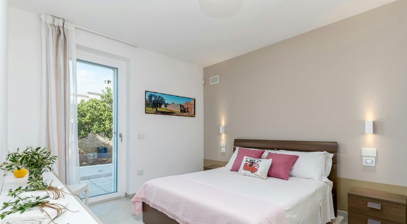 Photo of Salento Glow