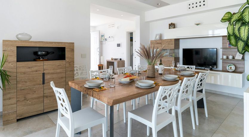 Photo of Salento Glow