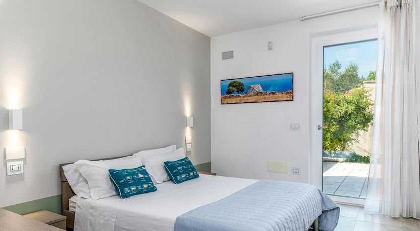 Photo of Salento Glow